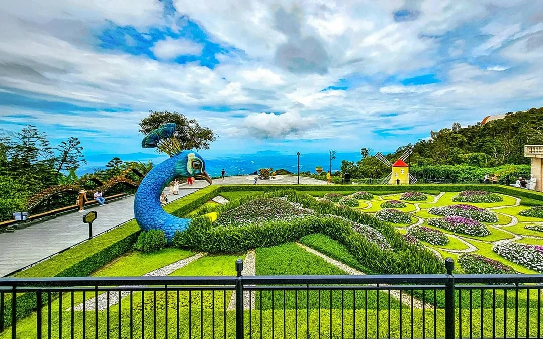 Sun World Ba Na Hills Ticket (Optional - Lunch, Transfers) Image 8