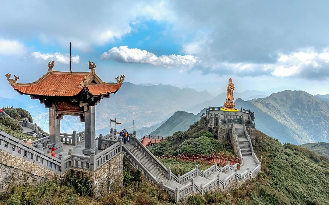 Sun World Fansipan Legend Tickets + Cable Car & Muong Hoa Monorail Image 6