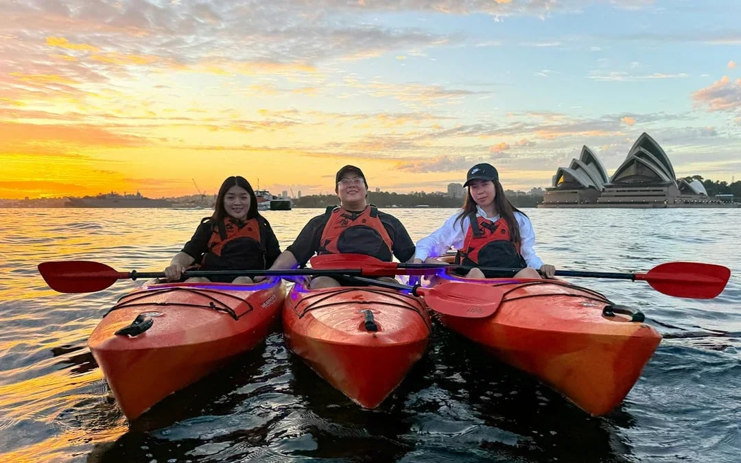 Sunrise Kayak on Sydney Harbour with Breakfast Image 6