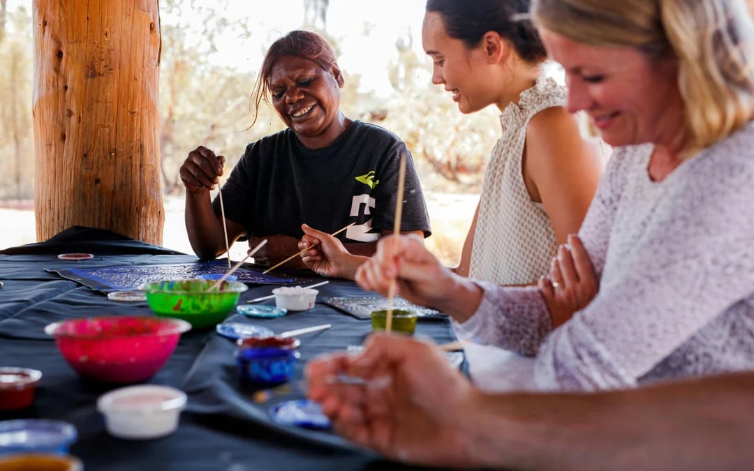 Sunrise Uluru & Kata Tjuta Half Day Tour with Aboriginal History & Refreshments Image 3