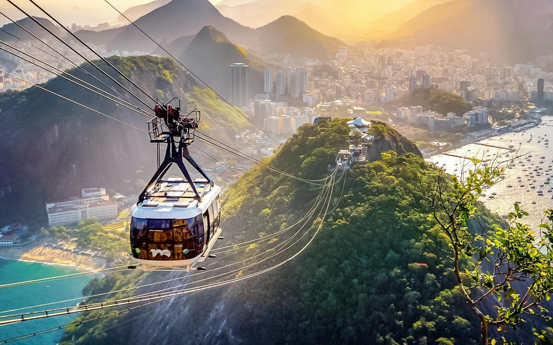Sunset Tour of Rio with Christ the Redeemer & Sugarloaf Mountain Cable Car Tickets
Image 2