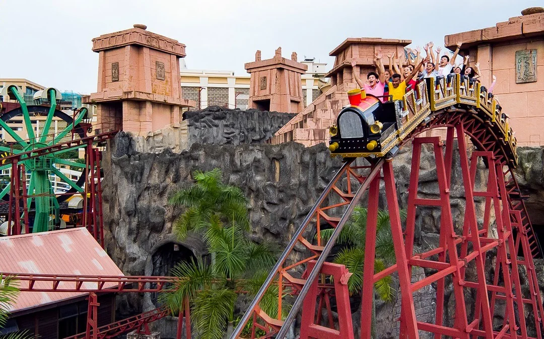 Sunway Lagoon Ticket with Round Trip Transfers Image 2
