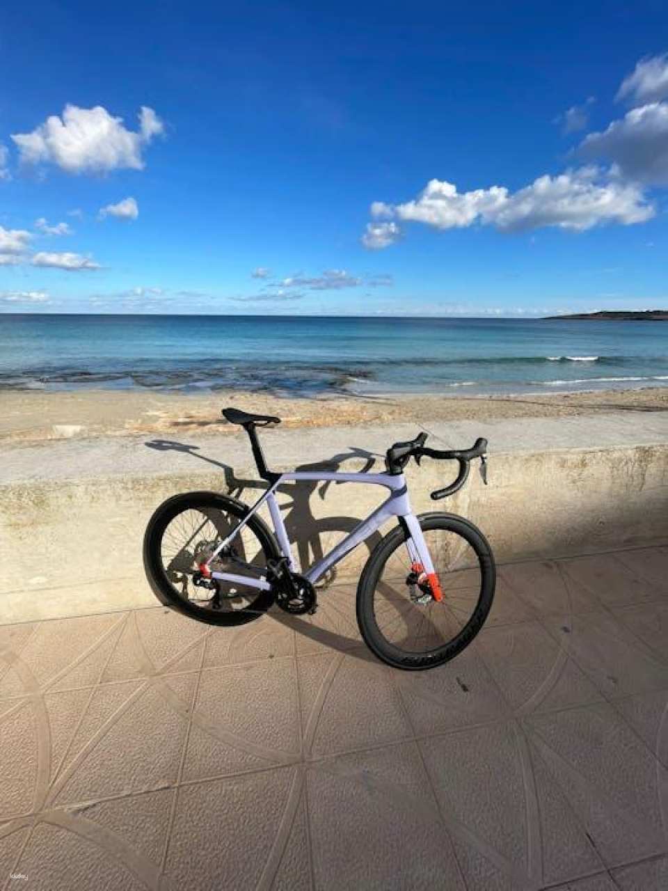 Superior road bike self-guided tour in Mallorca