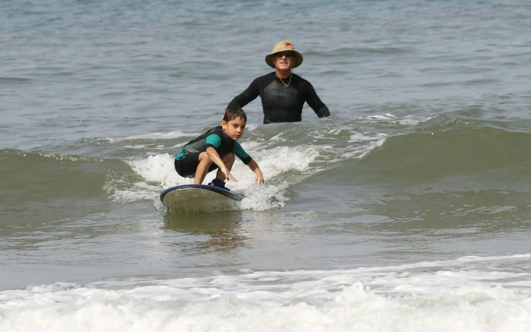 Surf Experience With Professional Surfer: Advanced Level Image 4