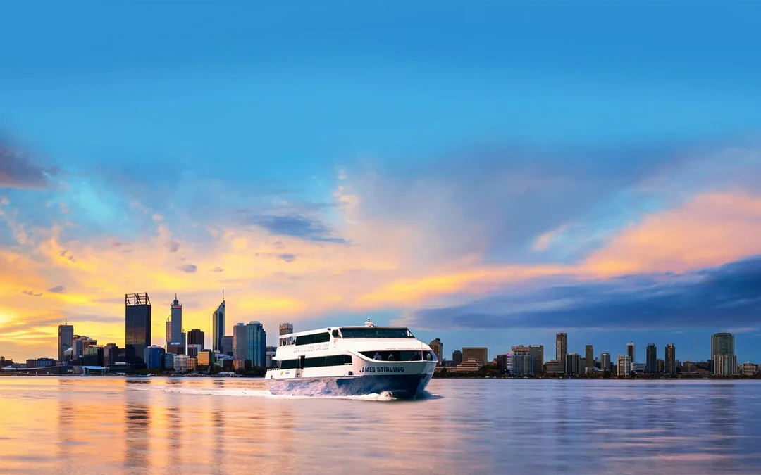 Swan River Dinner Cruise Image 1