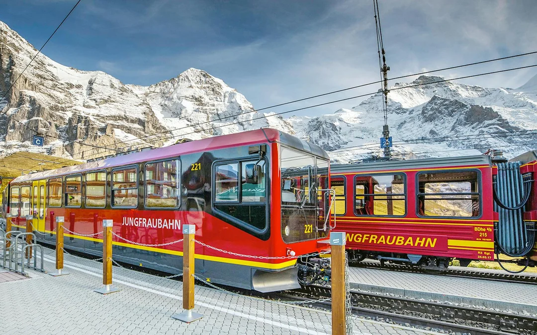 Swiss Travel Flexi Pass: Unlimited Travel on Train, Bus & Boat Image 3