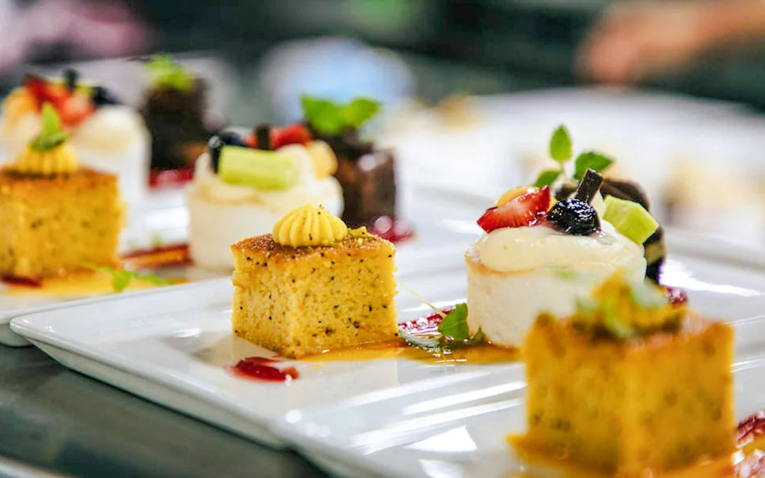 Sydney Harbour 3-Course Fine Dining Dinner Cruise Image 3