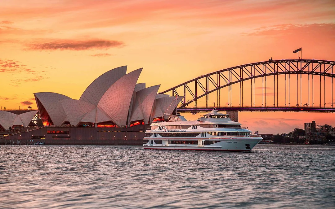 Sydney Harbour Multi-Course Dinner Cruise Image 3