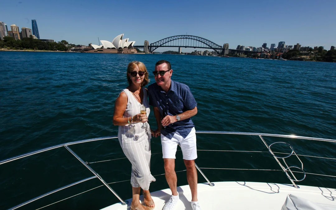 Sydney Harbour Sightseeing Cruise with Buffet Dinner Image 5