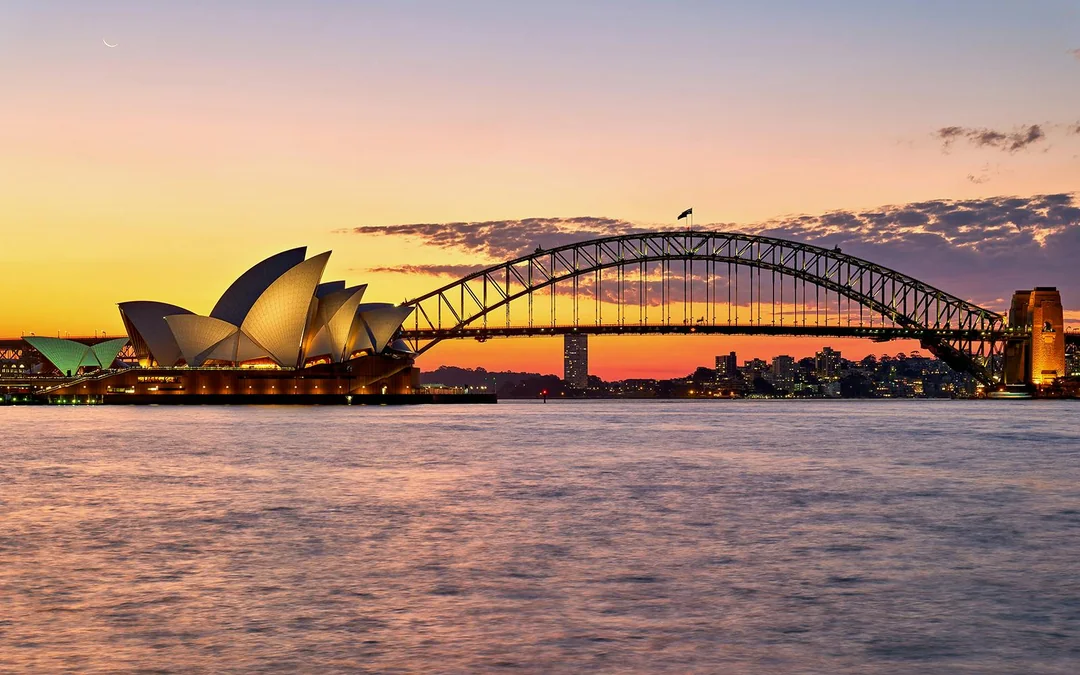 Sydney Harbour Sunset Cruise With Drinks and Grazing Platter Image 8