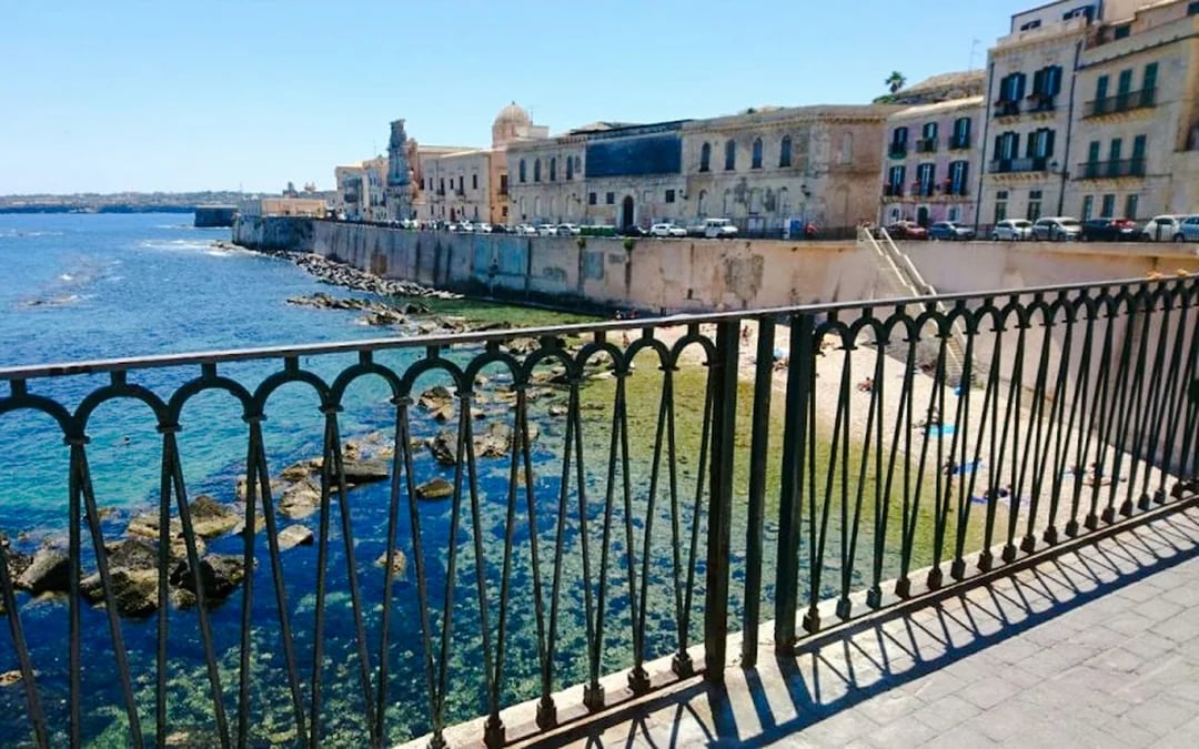 Syracuse and Noto Guided Day Trip with Hotel Pickup and Drop-off Image 12