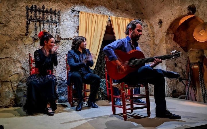 Tablao Flamenco in Cordoba Image 5