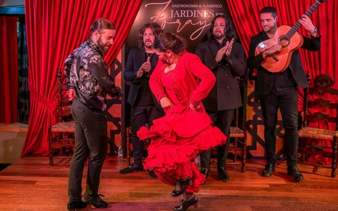 Tablao Jardines de Zoraya - Flamenco Show Image 6
