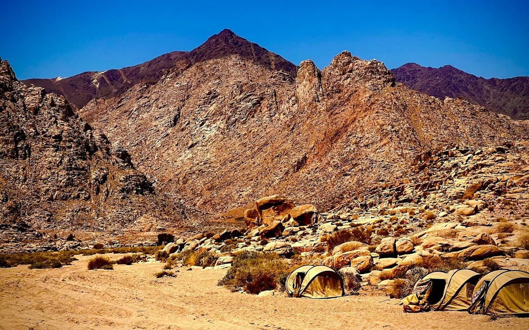 Tabuk Region Mount Sinai Candidate Sites Guided Tour: Jabal Maqla and Split Rock Image 4