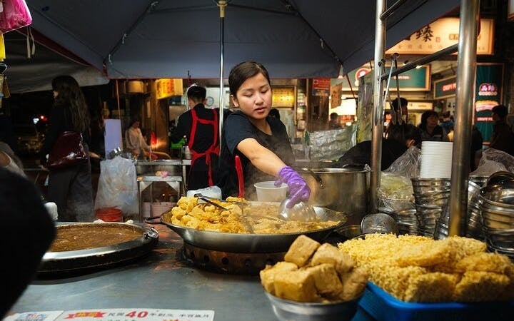 Taipei: Your First Day Food Tour with Locals & 12+ Tasting Image 1