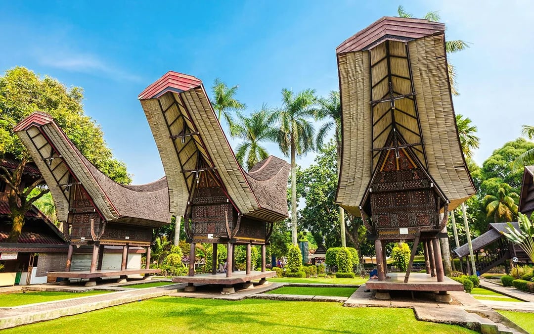Taman Mini Indonesia Indah Tickets Image 4