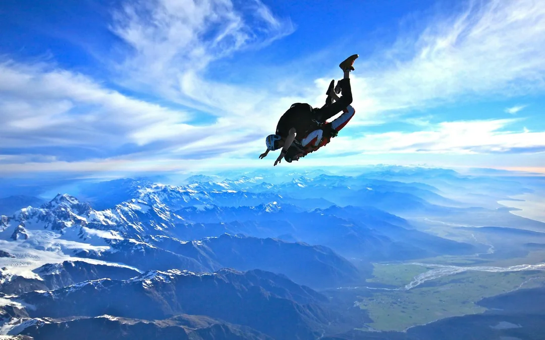 Tandem Skydive at Franz Josef: 10,000ft, 13,000ft, 16,500ft or 18,000ft Image 4