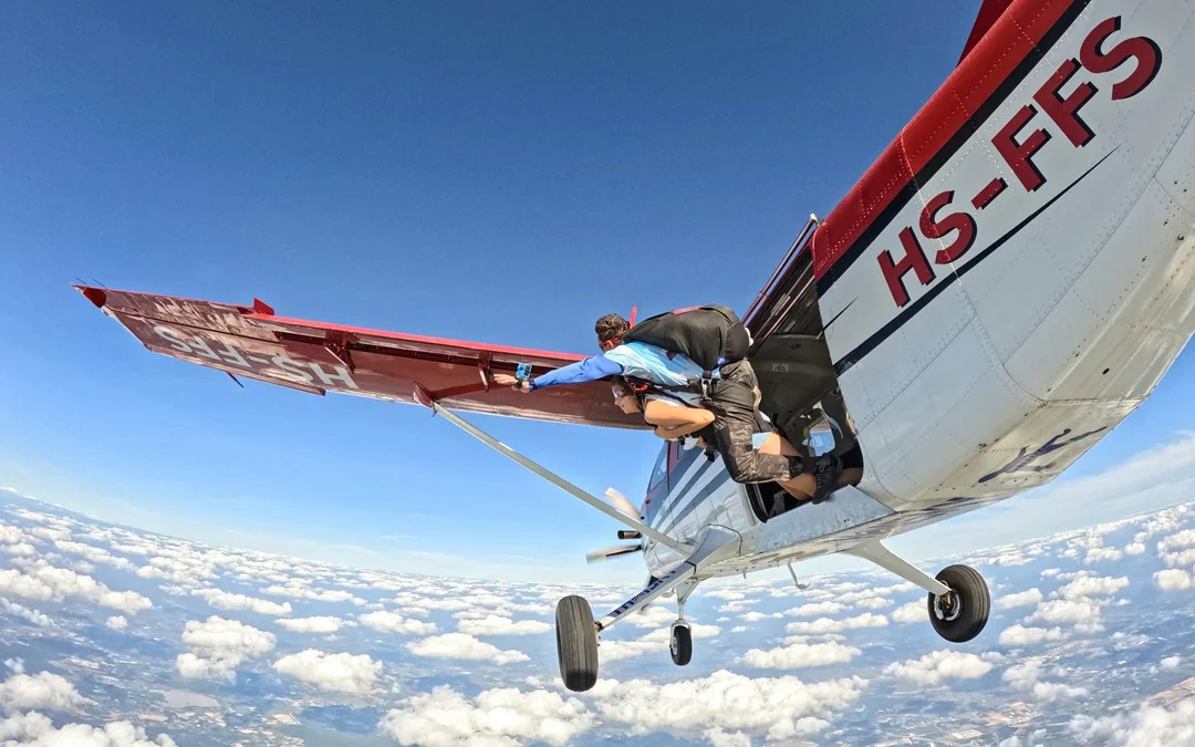 Tandem Skydive in Pattaya: 13,000 ft Jump with Hotel Transfers Image 1