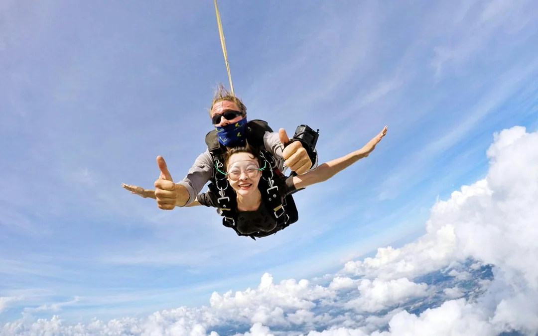 Tandem Skydive in Pattaya: 13,000 ft Jump with Hotel Transfers Image 5