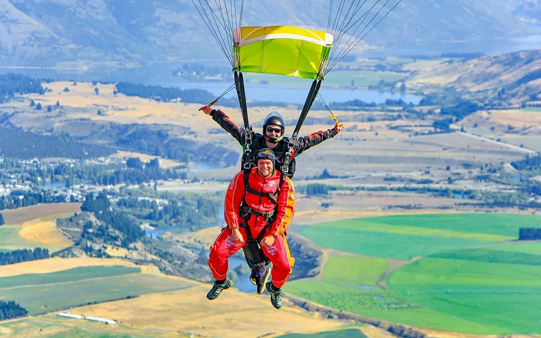 Tandem Skydiving at Wanaka Image 5