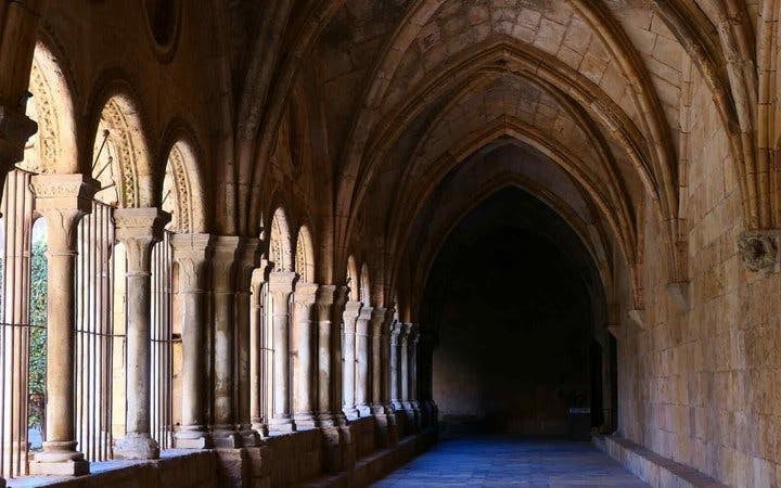 Tarragona Self-Guided Walking Tour on Mobile App Image 5