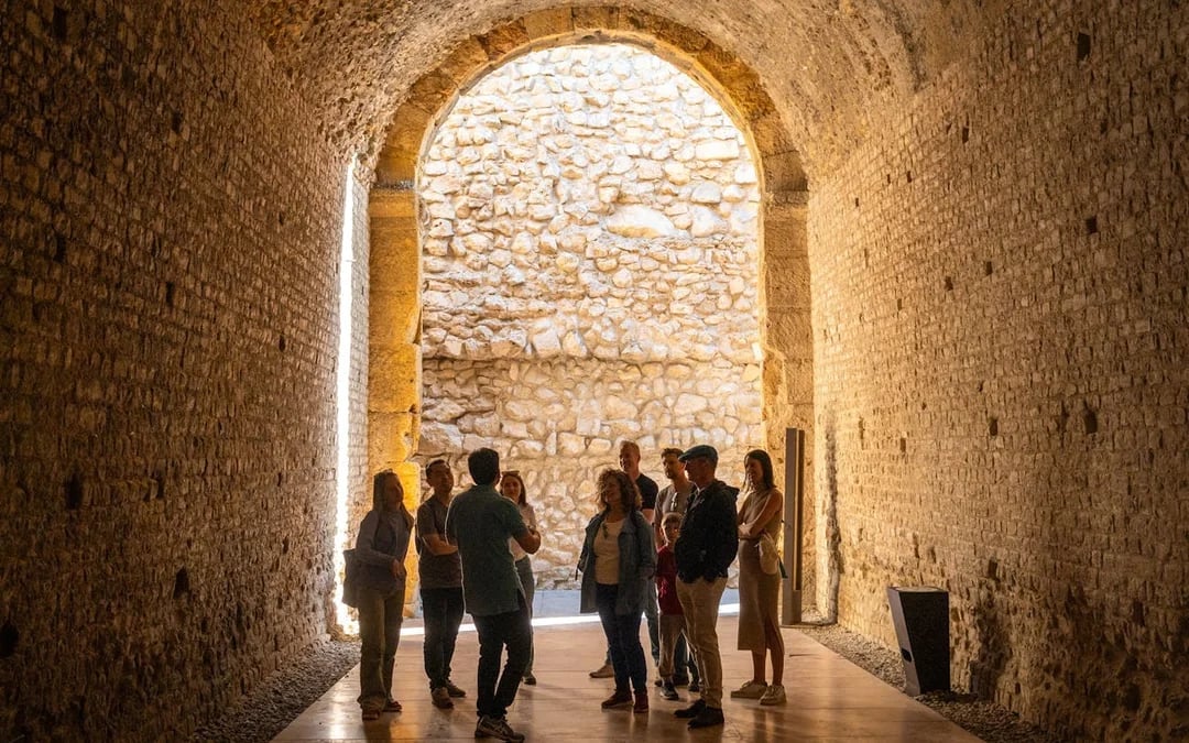 Tarragona Walking Tour with Roman Circus Vaults and Pretorius Tower Entry Image 2