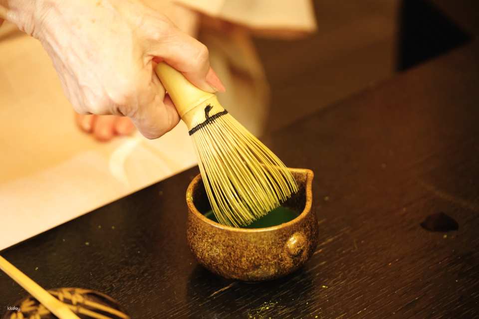 Matcha Affogato Experience: A Taste of Tradition at Kokura Castle Garden