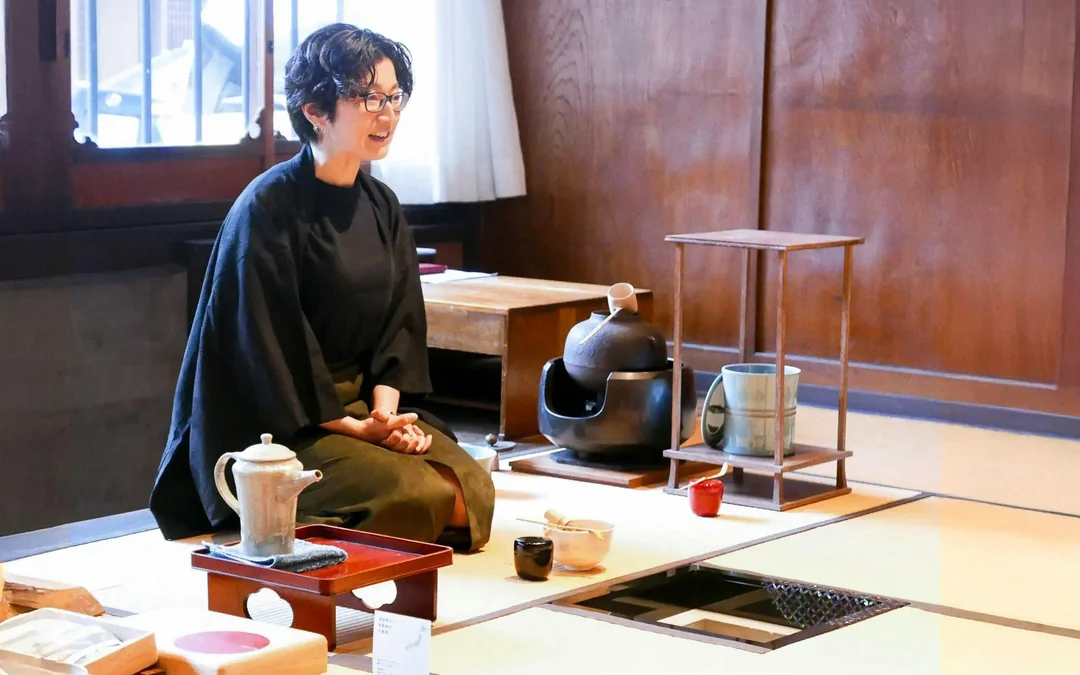 Tea Ceremony Meditation: Make Your Own Matcha with a Tea Master Image 1