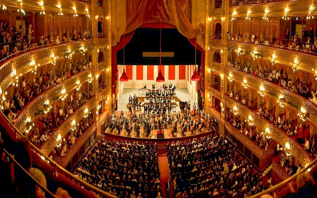 Teatro Colón Guided Tour Image 6