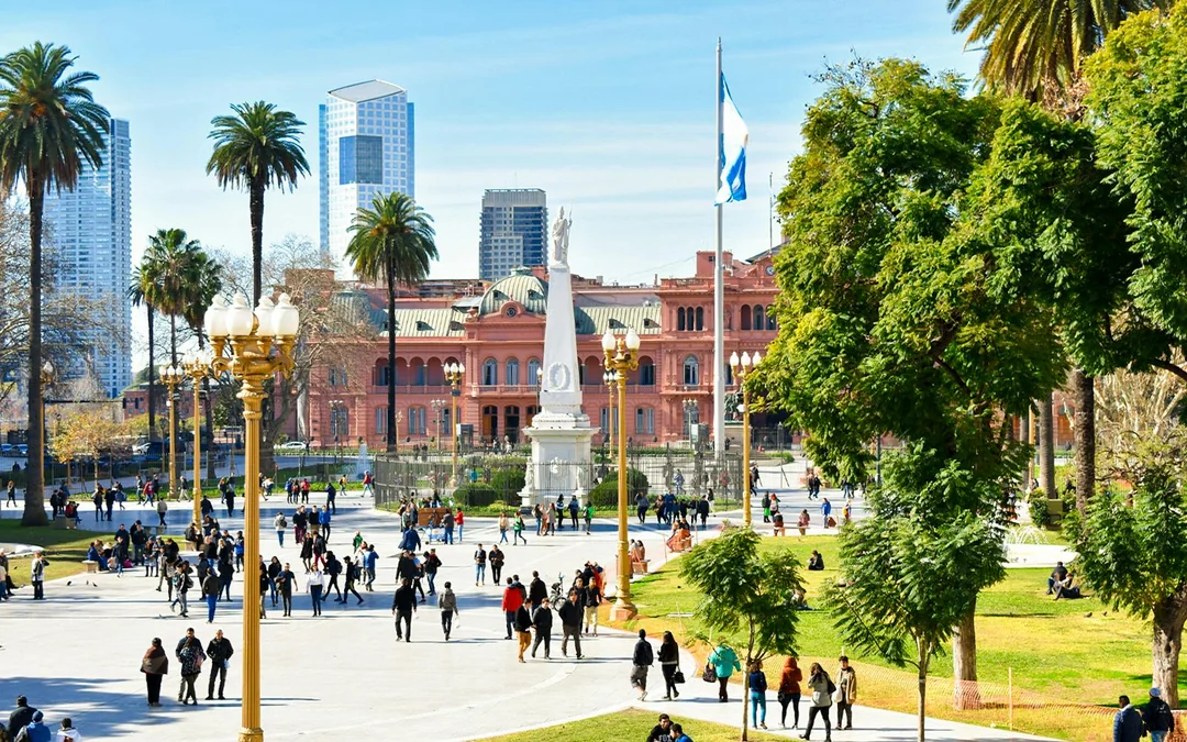 Teatro Colón Tickets with City Walking Tour Image 4