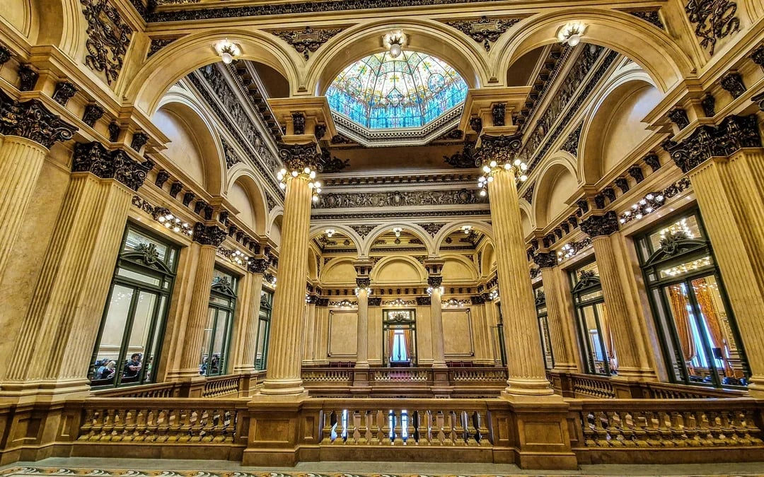 Teatro Colón Tickets with City Walking Tour Image 9