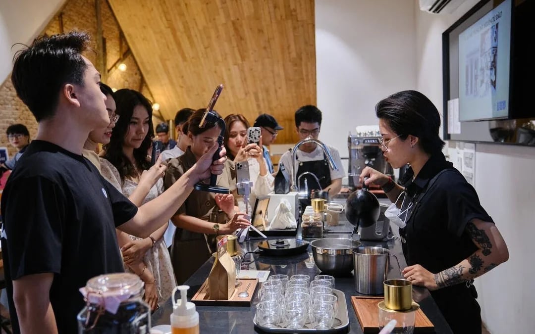 Techniques & Secrets Behind the Famed Vietnamese Egg Coffee Image 8