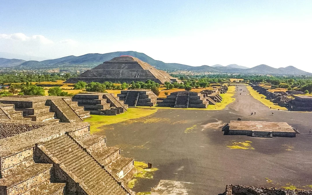 Teotihuacan 2-Hour Guided Walking Tour of the Sun & Moon Pyramids Image 8