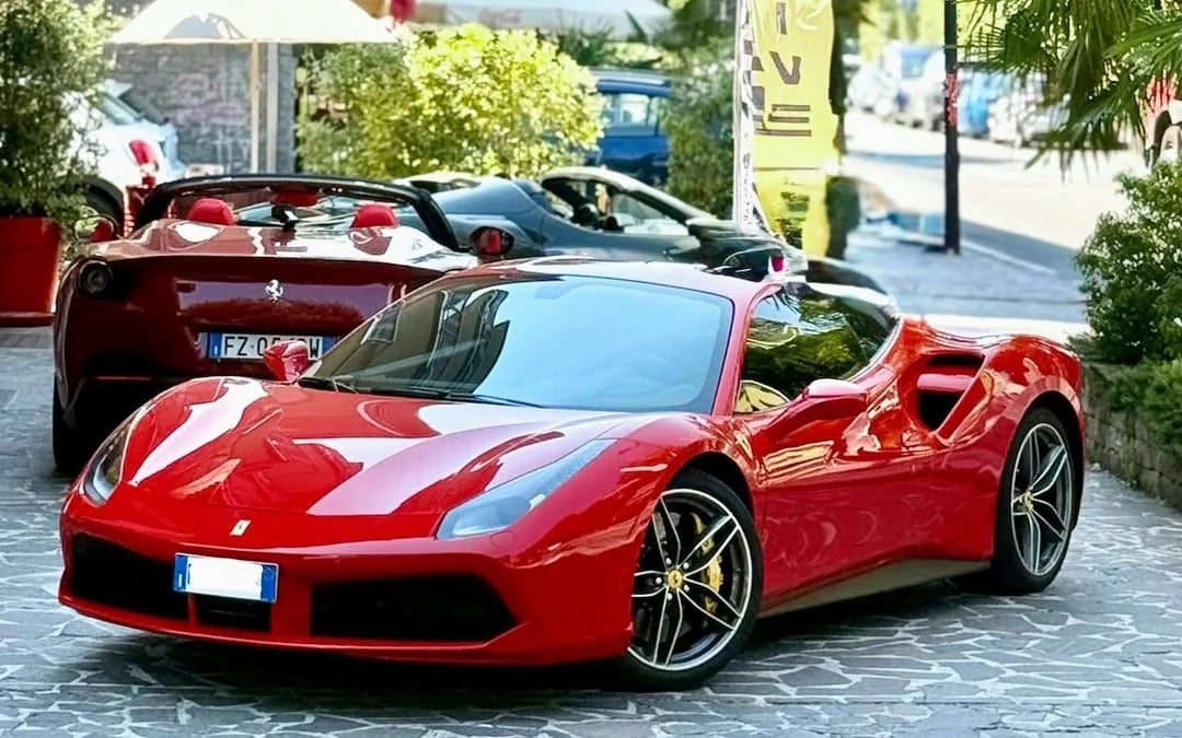 Test Drive Ferrari 488 Spider in Maranello Image 4