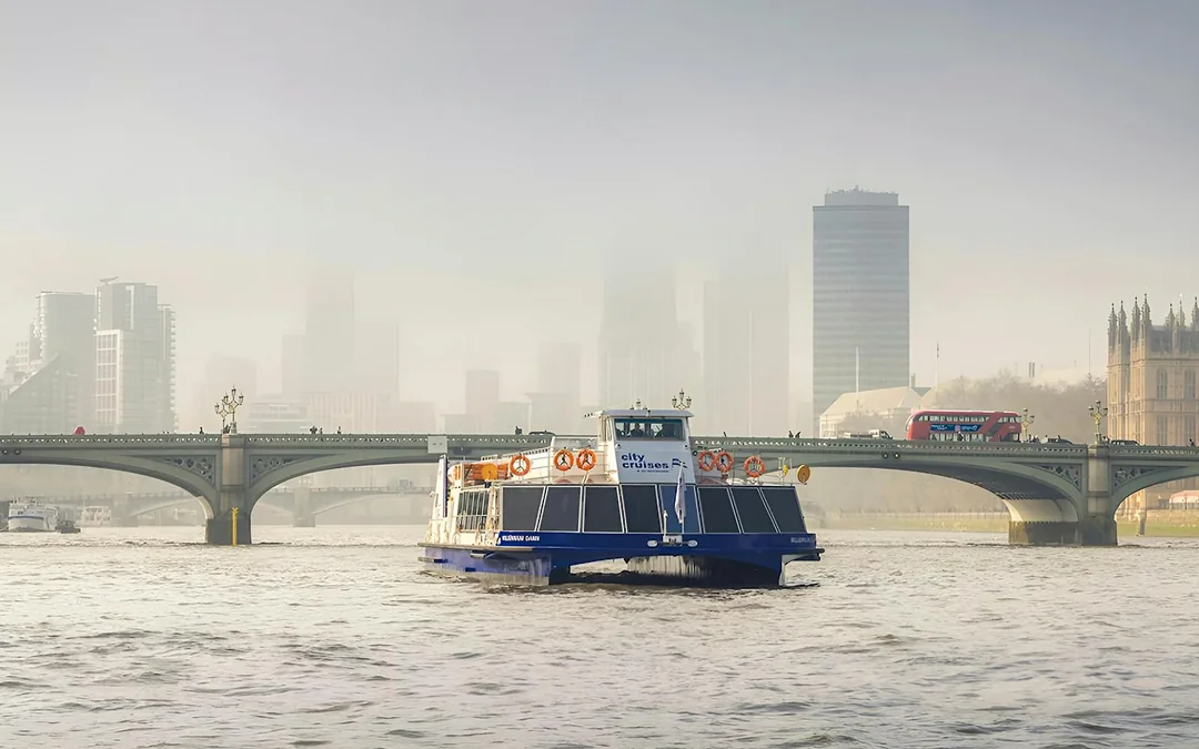 Thames River Afternoon Cruise with British Tea & Scones Image 3