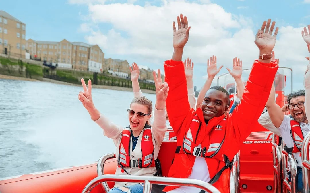 Thames River Speedboat Tour Image 8
