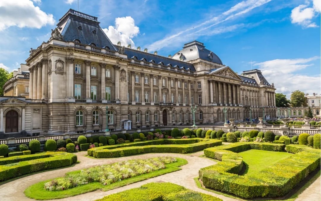 The Brussels Brain Chase: Self-Guided City Exploration Game Image 3