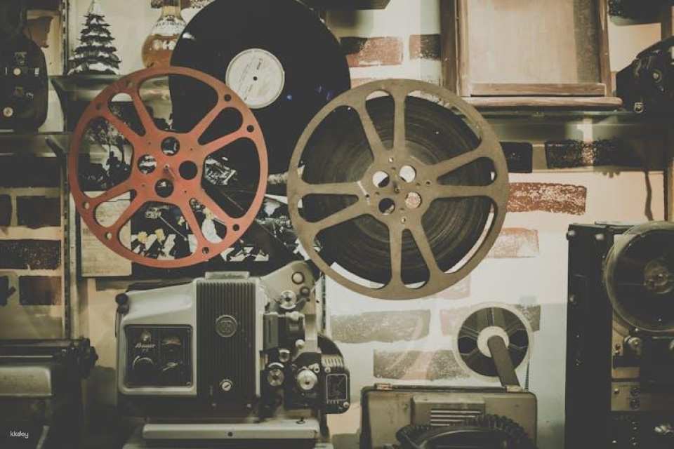 The Charm of Silent Films in Ortigia Guided Tour