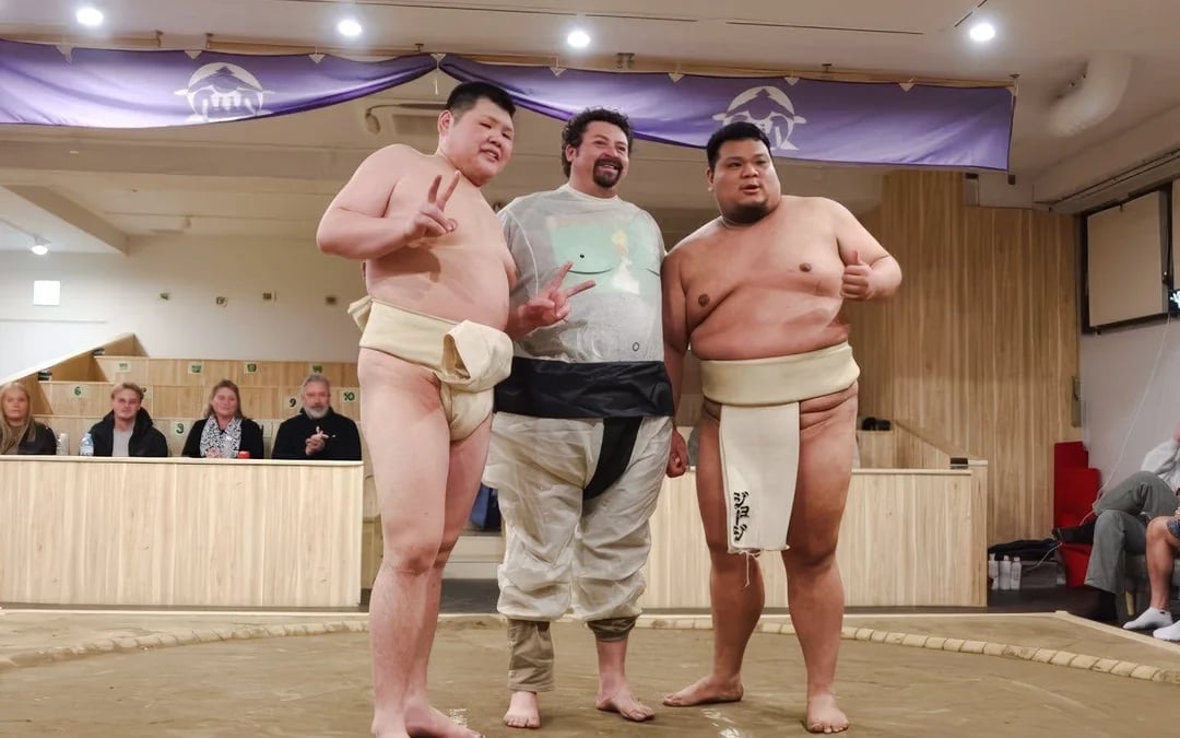 The Classic Sumo Show — Live Bouts, Q&A with Wrestlers & Souvenir Photo · Shibuya Image 4