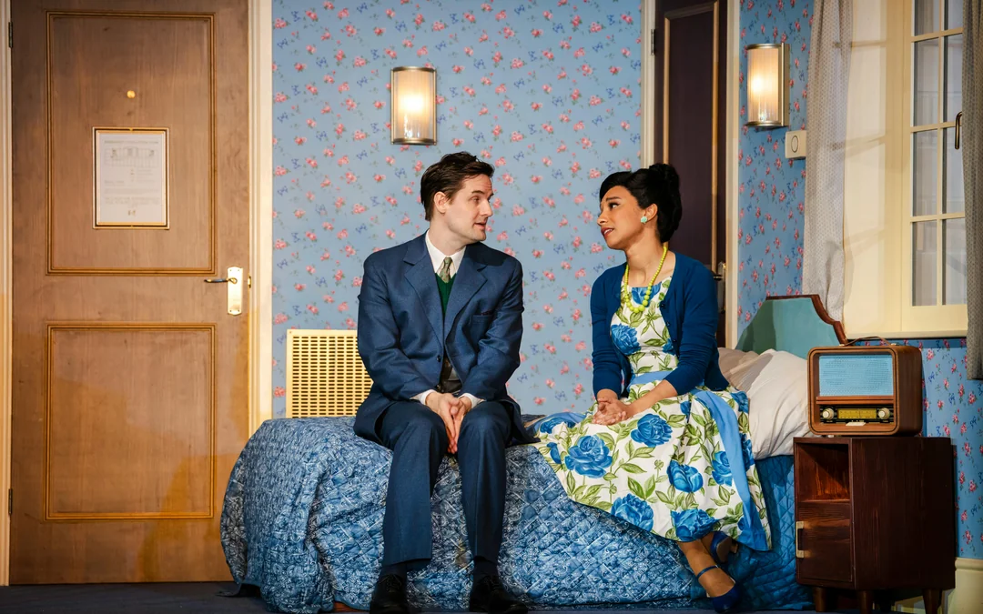 The Comedy About Spies Image 3