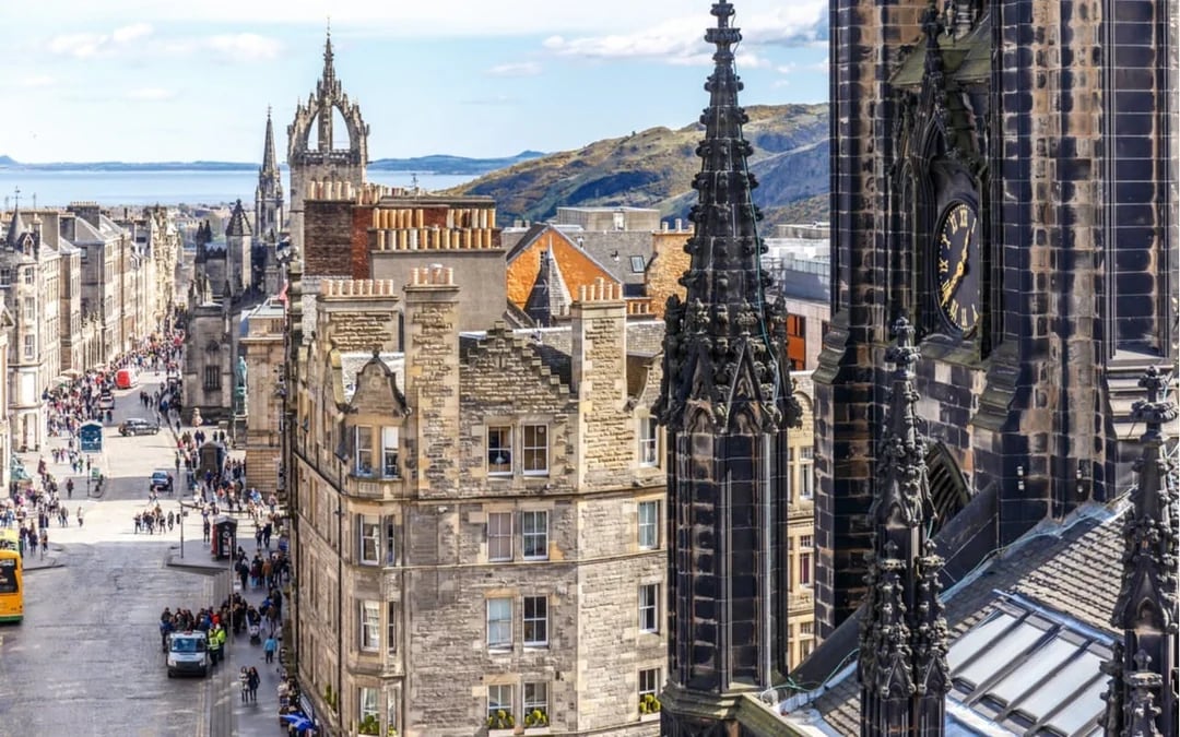 The Edinburgh Enigma: Self-Guided City Exploration Game Image 1
