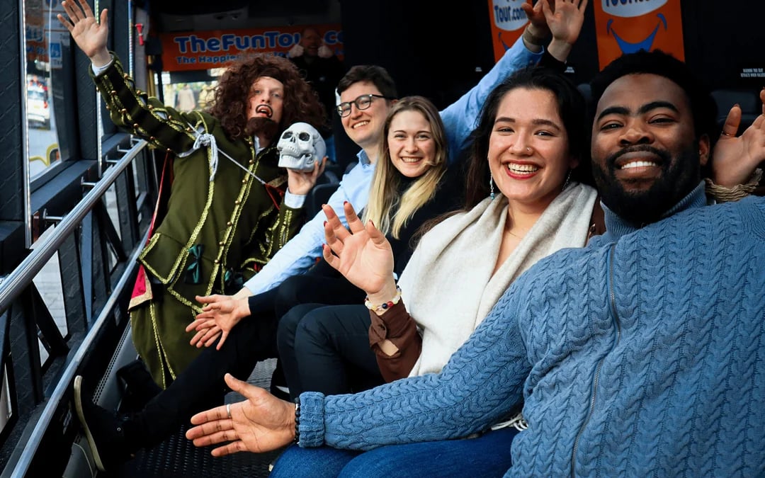 The Fun Tour: Sightseeing with Live Theatre, Comedy & Music Image 2