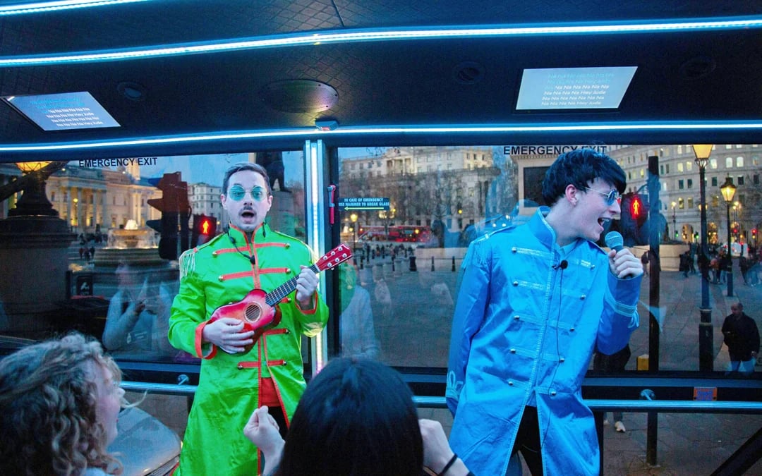 The Fun Tour: Sightseeing with Live Theatre, Comedy & Music Image 5