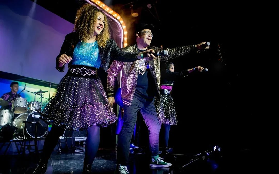 The Jets: Back to the 80's & 90's Experience Image 3