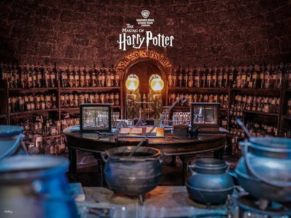 The Making of Harry Potter Entry Ticket with Escorted Train Transfer