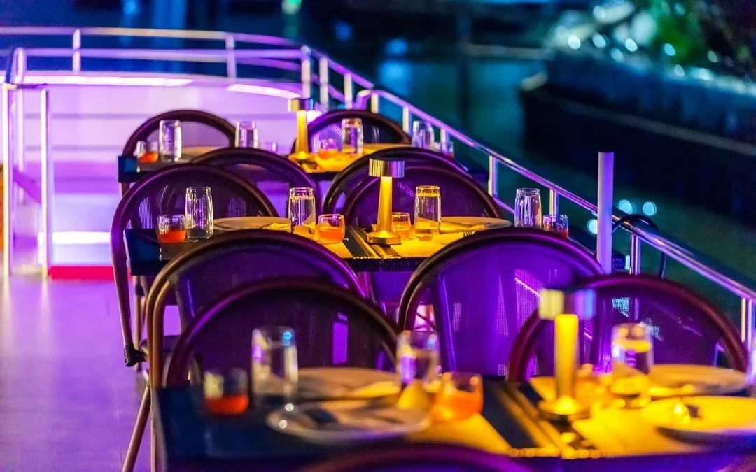 The Newest Luxury 5-Star Chao Phraya Dinner Cruise Image 6