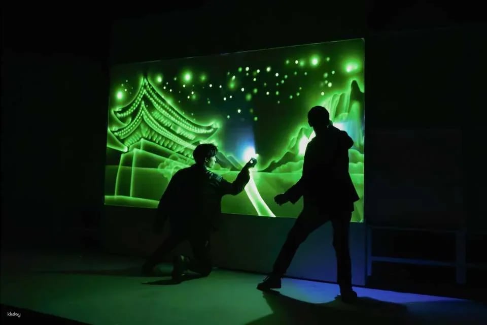 THE PAINTERS : Live Art K-pop Dance Show in Seoul