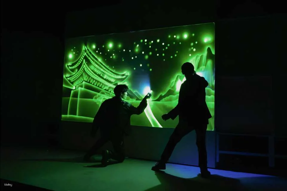 THE PAINTERS : Live Art K-pop Dance Show in Seoul
