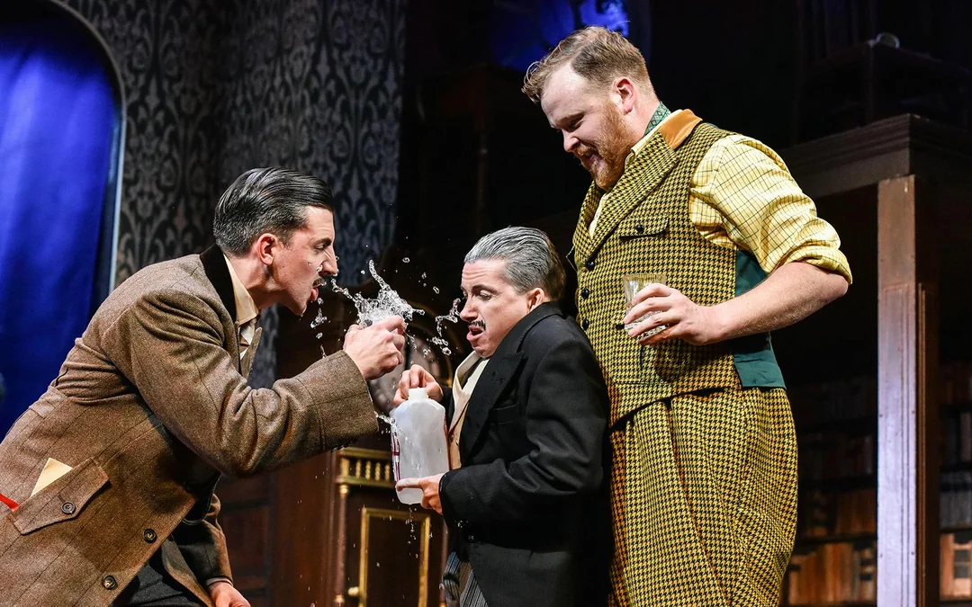 The Play That Goes Wrong Image 4