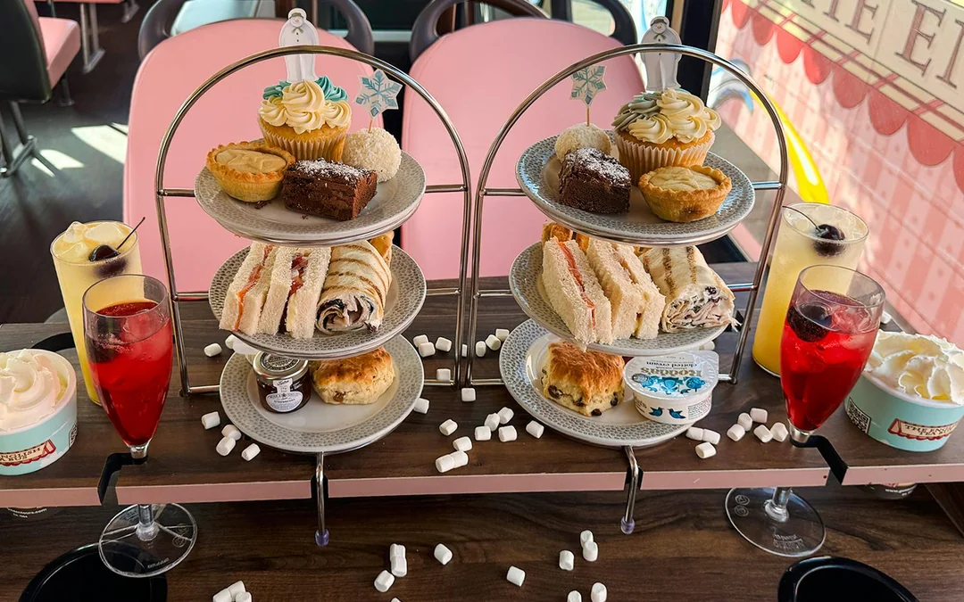 The Snowman™ Afternoon Tea Bus Tour Image 2